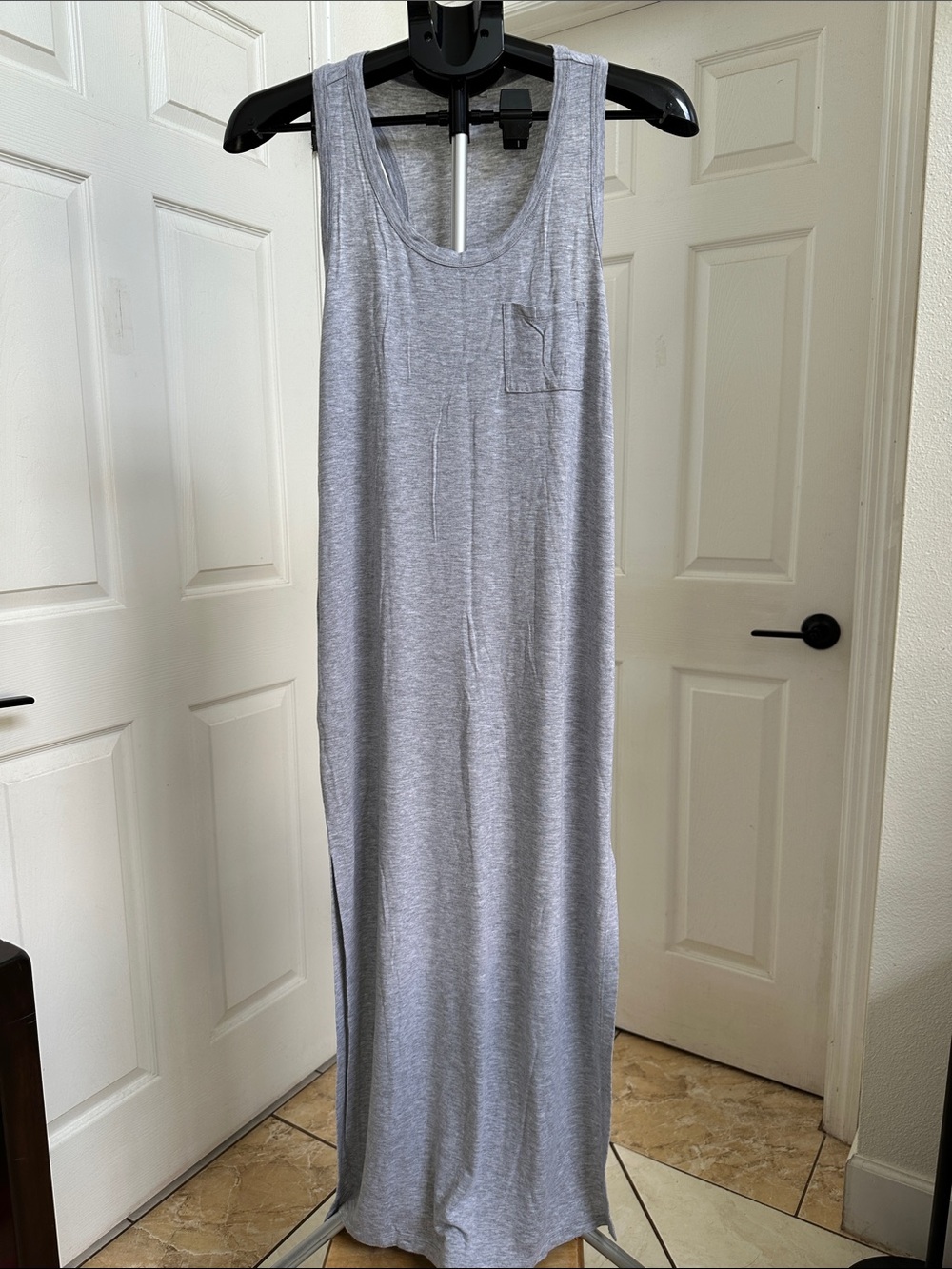 Women’s Light Heather Gray Sleeveless Racerback Maxi Tank Dress in Size S